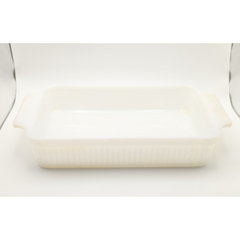 Vintage Fire-King Milk‎ Glass Baking Dish 1.5 Qt Rectangular Ribbed 1441 USA